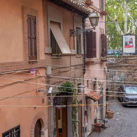 Iflat Modern & Comfortable In Trastevere Apartment *